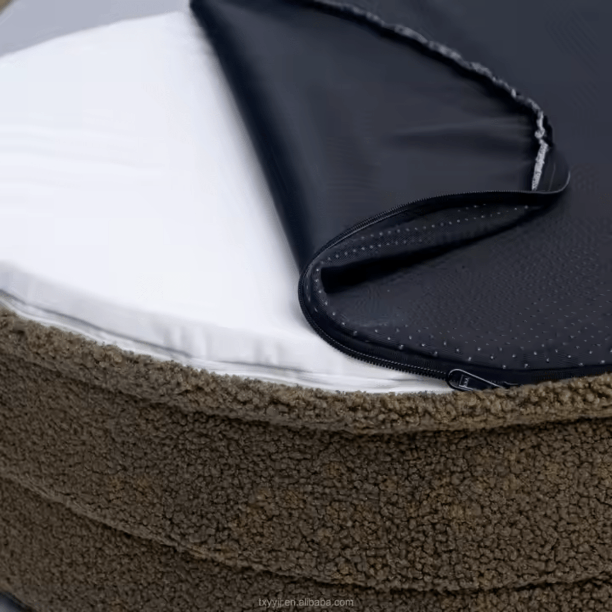 The Ultimate Bouclé Luxury Cat Bed - Pet Supply